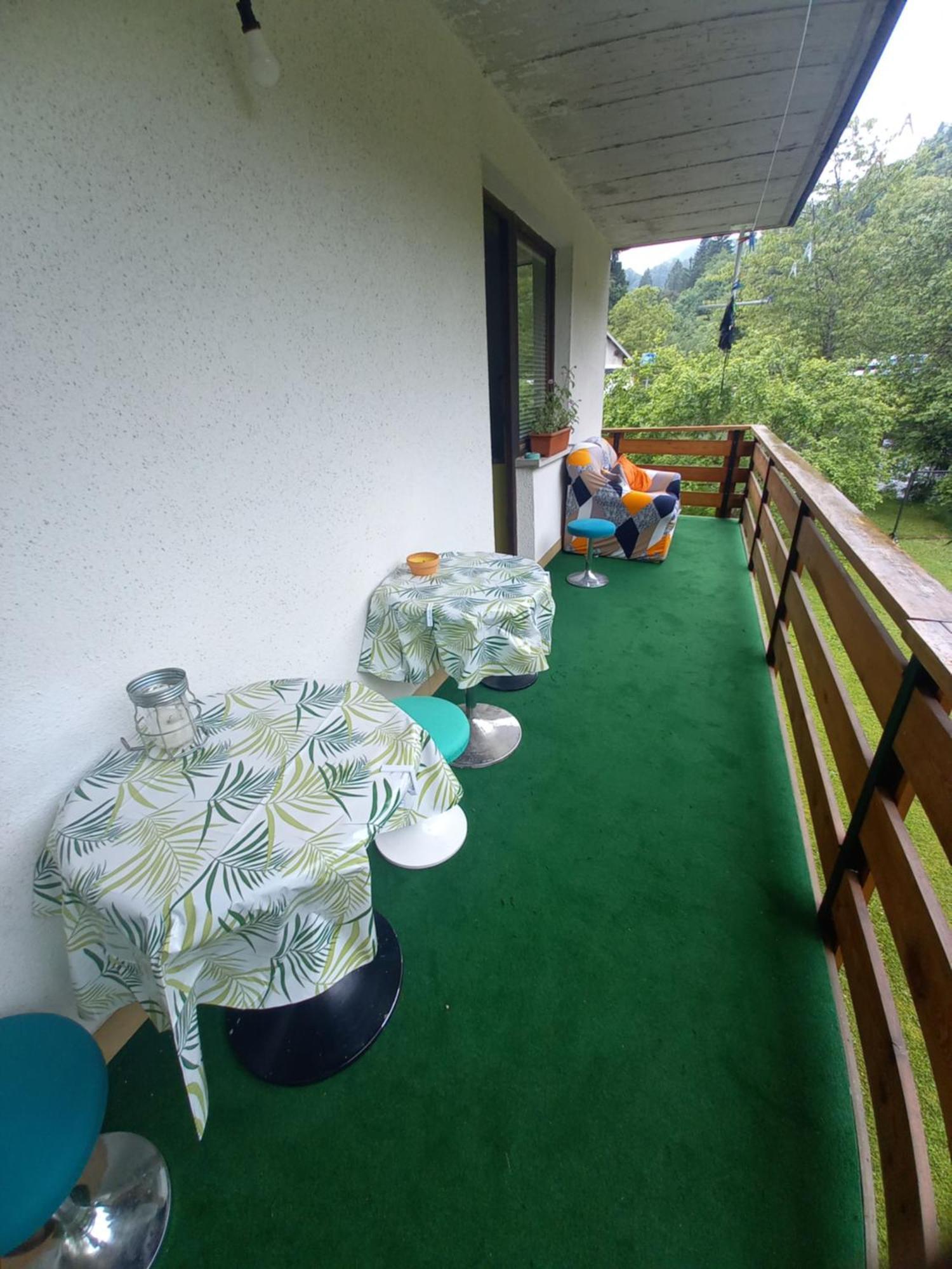 The Riverside Chill Hostel Bled Exterior foto